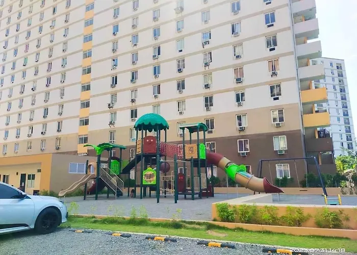 Nate & Athalia's Cityscape Condotel Lapu-Lapu City